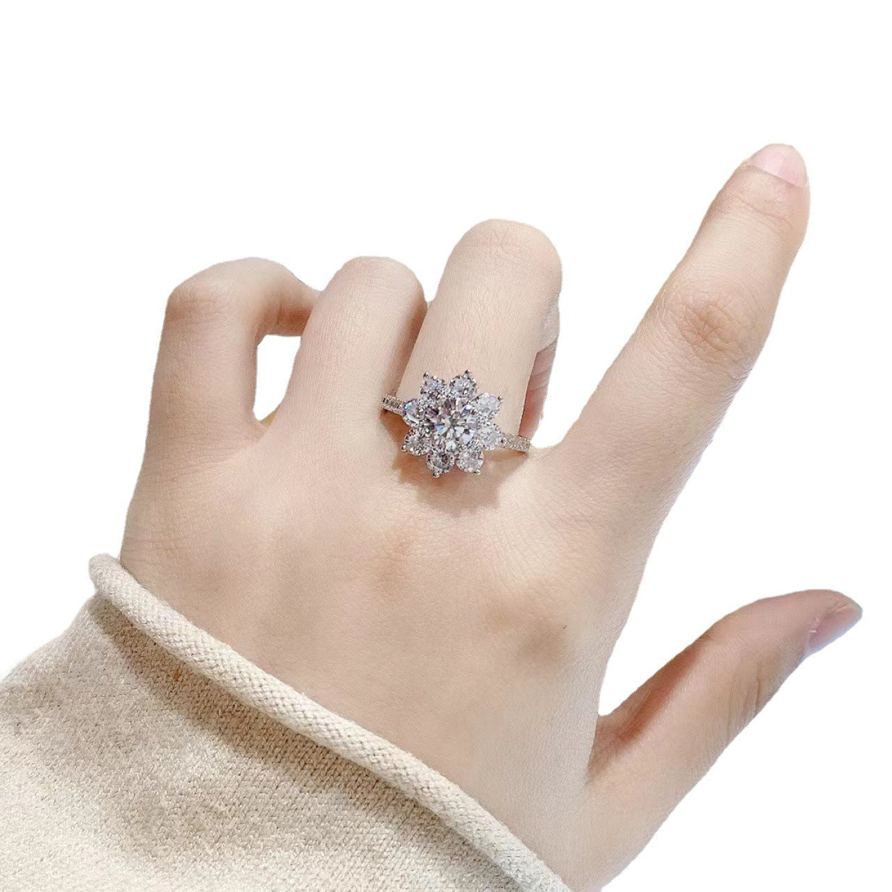 Moissanite Women's Ring Sun Flower